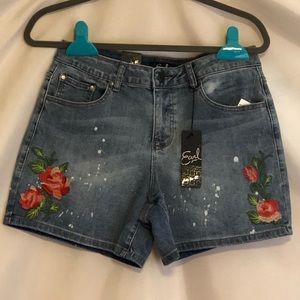Earl Jeans Shorts Sz 10 w Rose Embroidery NEW